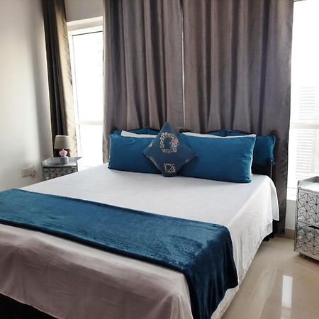 Beach Side Private Room At Sharjah-Dubai Border Exterior foto