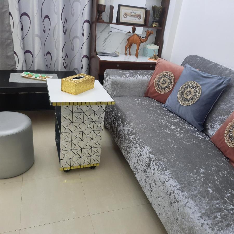Beach Side Private Room Near Expo Center Sharjah Exterior foto